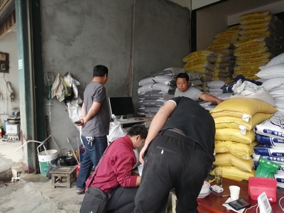 州畜牧技術(shù)推廣站強(qiáng)化飼料經(jīng)營(yíng)企業(yè)監(jiān)管，保障畜牧漁業(yè)飼料安全
